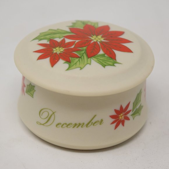 Vintage Lefton December Trinket Box and Lid Poinsettia KW642 Christmas Holiday - Picture 1 of 10
